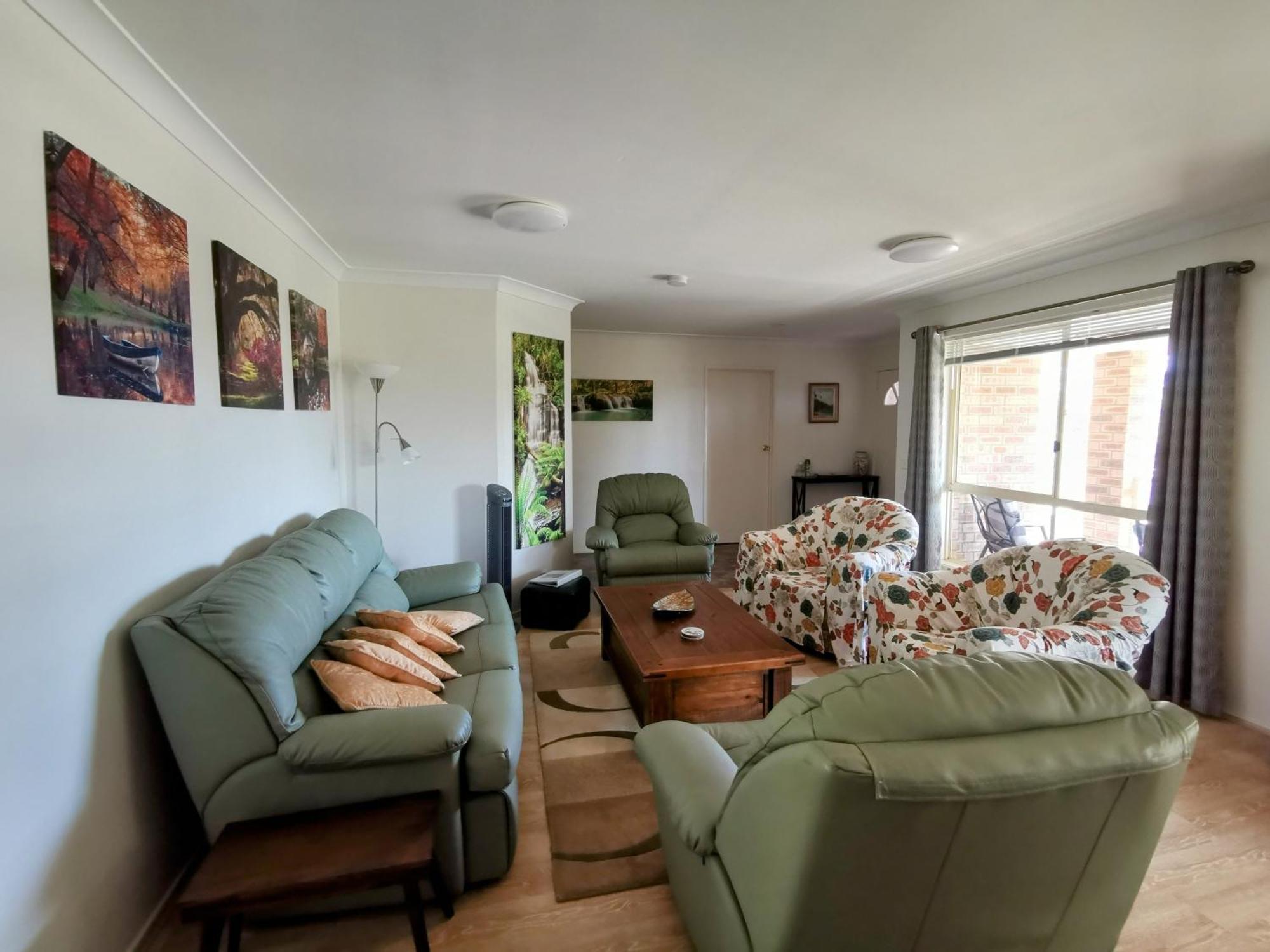 Mountain View Beach House Catalina Exterior photo